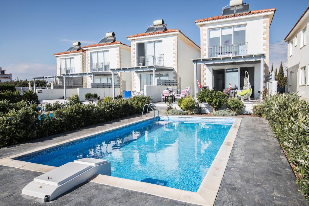 Gorgona Villas Agia Napa Exterior foto