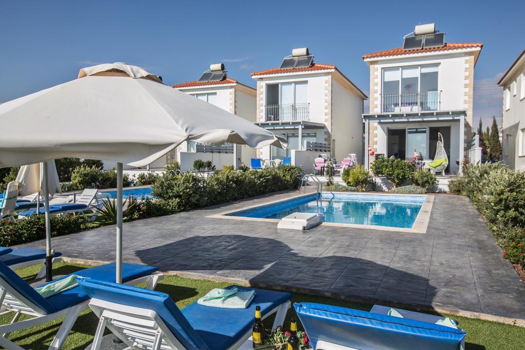Gorgona Villas Agia Napa Exterior foto
